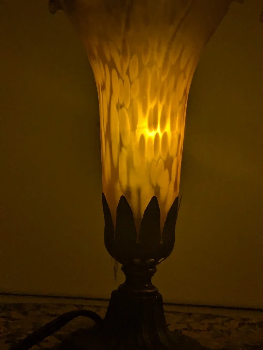 Vintage Amber Glass Pond Lily Tulip Trumpet Table Lamps